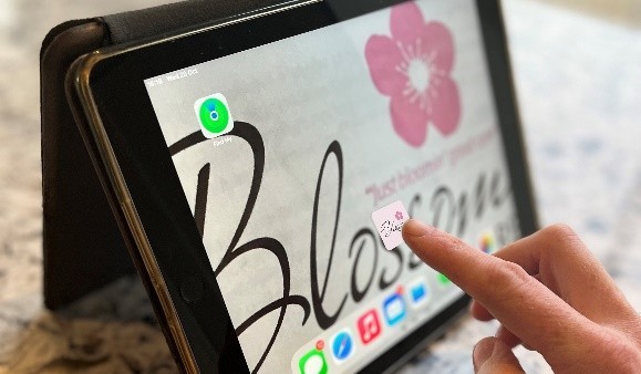 Blossom_Home_Care-franchise-tablet