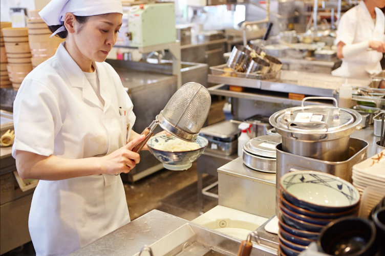 marugame udon franchise chef making noodles