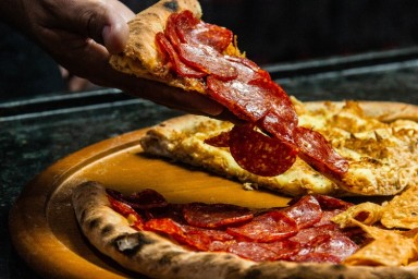 Q&A: Does American Pizza Slice Franchise in the UK?